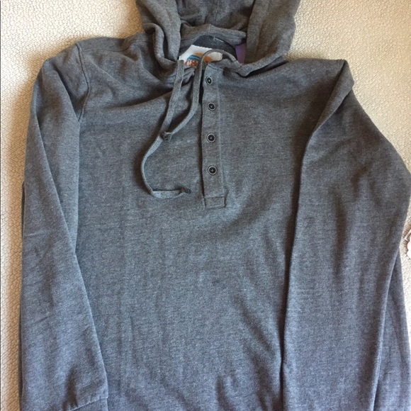 Men’s Gray California Hoodie - Picture 5 of 8